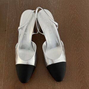 CHANEL Women's Silver and Black Heels